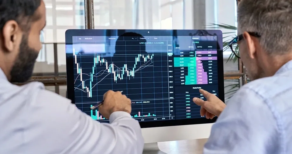 Combining Technical Analysis with Risk Management